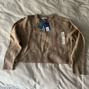 Universal Thread Beige Crewneck Sweater, Women'a Small, NWT
